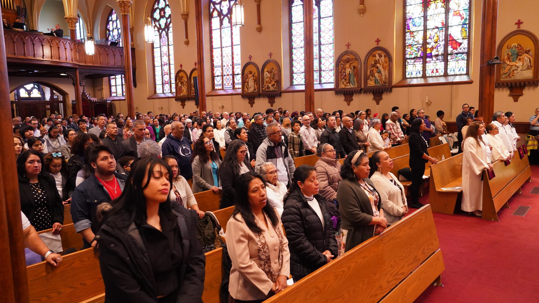 Hundreds attend Mass to celebrate ‘World Day of Prayer for Vocations ...